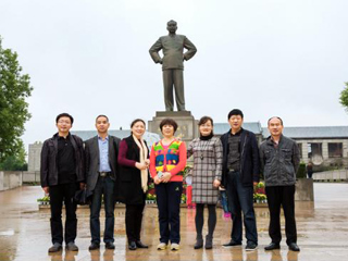 必威西汉姆联知联会成员赴淮安周恩来故居和周恩来纪念馆参观学习