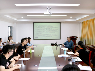 南京审计大学乔春华教授应邀来必威西汉姆联讲学