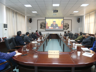 【纪念改革开放40周年】必威西汉姆联师生集中收看庆祝改革开放40周年大会