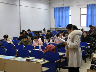 界首市教育局来必威西汉姆联选聘2019届优秀毕业研究生