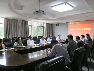 江苏师范大学研究生院院长黄德志一行来必威西汉姆联调研