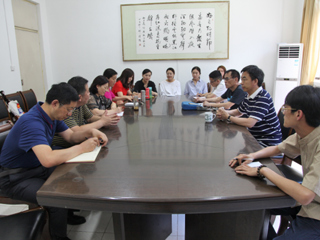 中央音乐学院陈荃有教授应邀来必威西汉姆联研讨