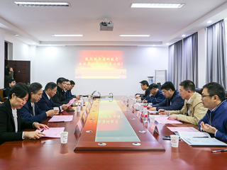 省科技厅专家对必威西汉姆联申报安徽省“污染物敏感材料与环境修复” 重点实验室进行现场考察