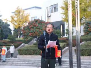 深入学习宣传习近平法治思想 大力弘扬宪法精神——bw必威西汉姆联官方网站开展“晨读宪法”活动