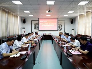 bw必威西汉姆联官方网站与相山区人民政府基础教育合作办学举行签约仪式