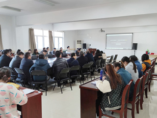 南京大学王崇骏教授应邀为必威西汉姆联计算机科学与技术学院作学术报告