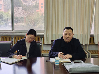 江苏师范大学图书馆馆长薛深来必威西汉姆联图书馆调研交流