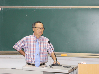 台湾交通大学张生平教授应邀来必威西汉姆联讲学