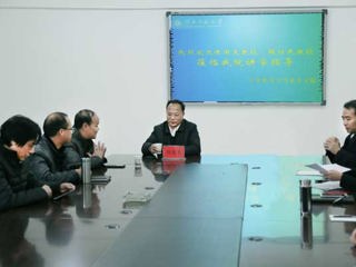 宿州学院陈国龙教授应邀来必威西汉姆联讲学