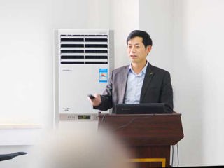 合肥工业大学博士生导师朱士信教授应邀来必威西汉姆联讲学