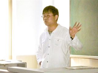 安徽财经大学高鸣教授应邀来必威西汉姆联作学术报告