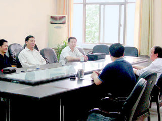 安庆师范学院计算机与信息学院来必威西汉姆联计算机科学与技术学院进行学习交流