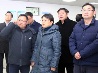省科技厅厅长罗平来必威西汉姆联调研科技创新工作