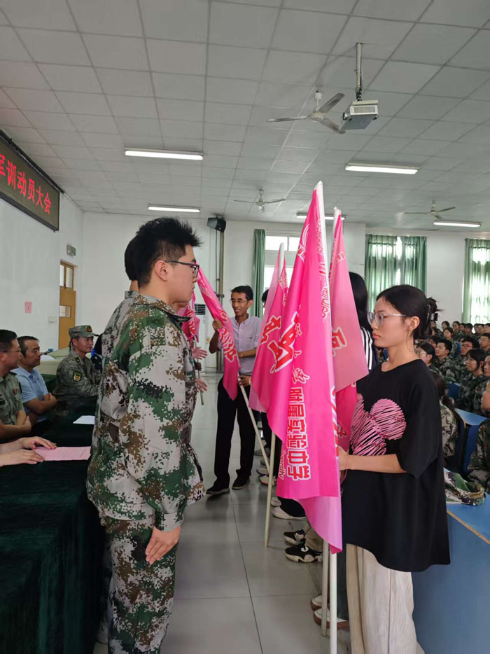 1fb1b331de83441888f97dde9fcc80a3.jpg
